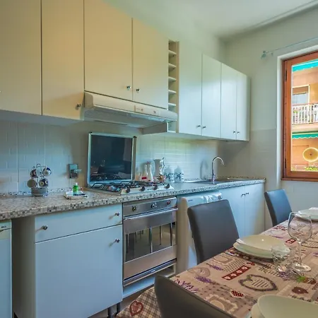 아파트 Casa Carmen - Brand New Apt For Family 라팔로